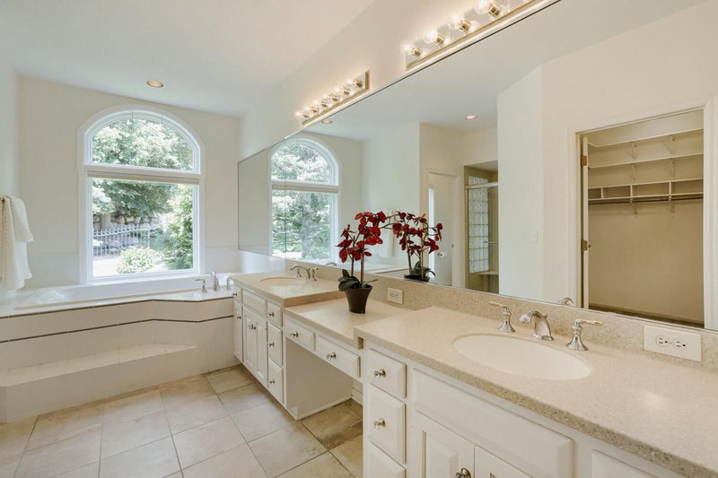 7170 Kenmare Drive - Photo 33