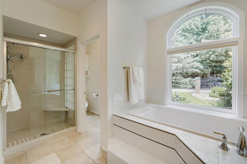 7170 Kenmare Drive - Photo 36