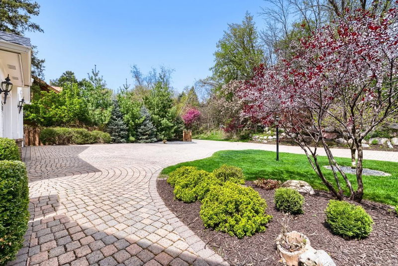 7170 Kenmare Drive - Photo 5