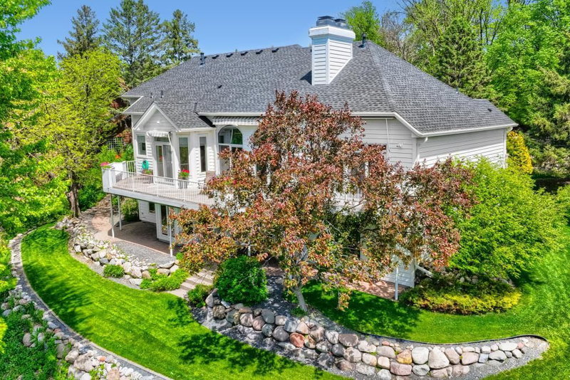 7170 Kenmare Drive - Photo 9