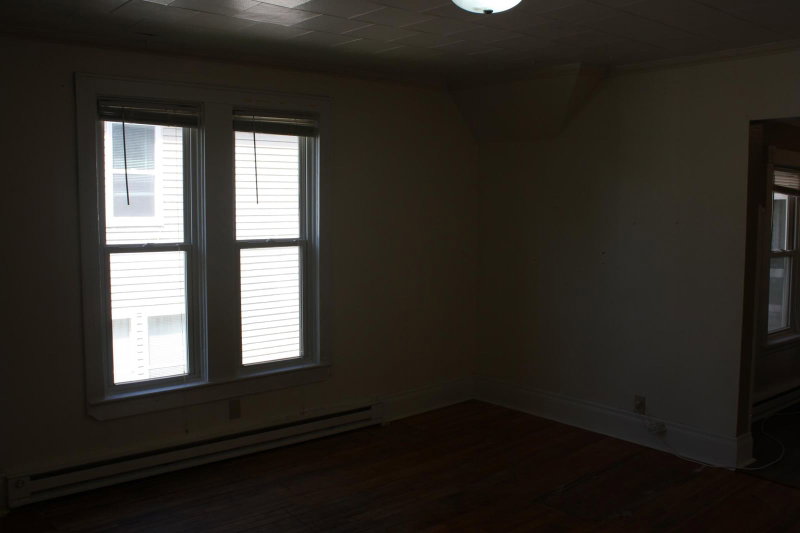833 3rd Street E - Photo 11