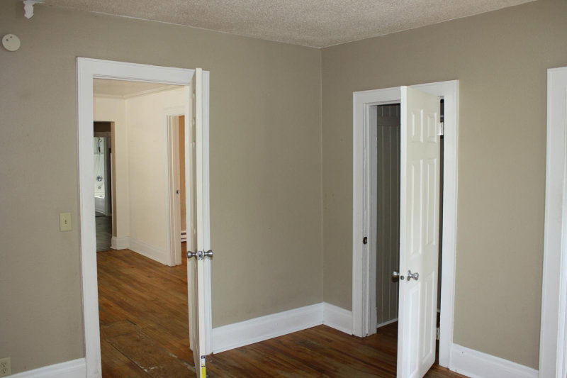 833 3rd Street E - Photo 15