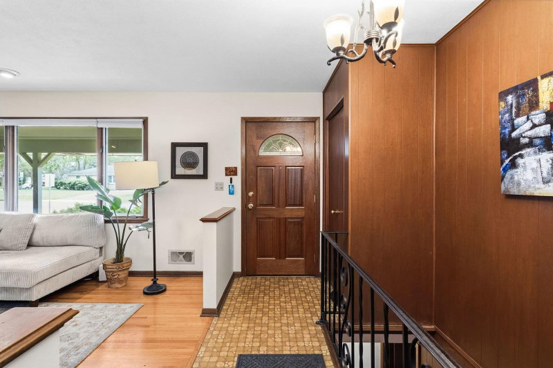 2245 Beam Avenue - Photo 15