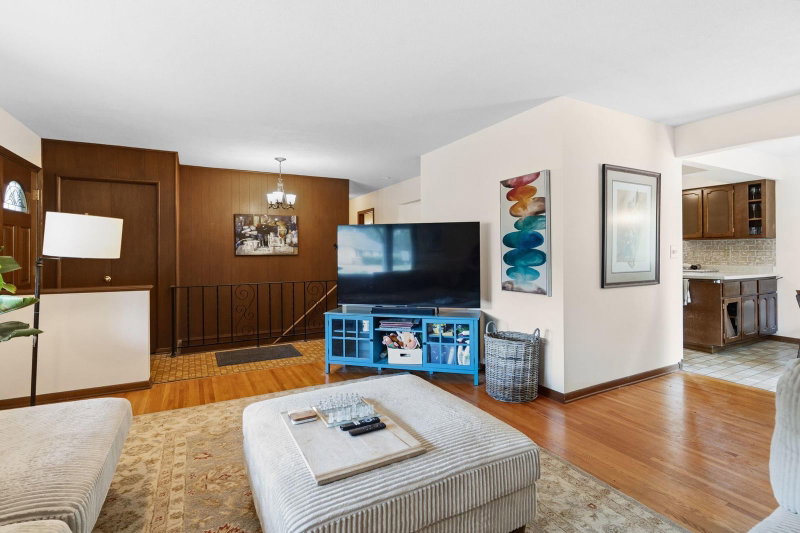2245 Beam Avenue - Photo 18