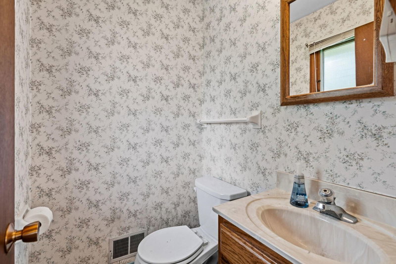 2245 Beam Avenue - Photo 31