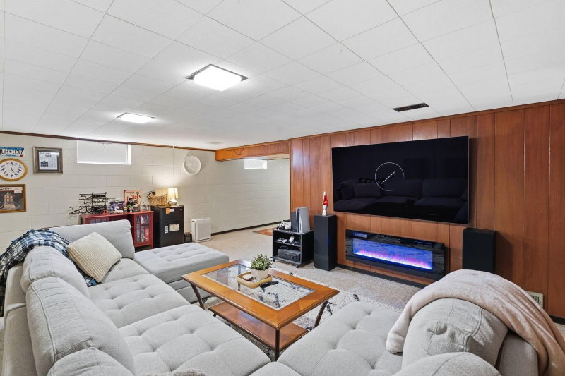 2245 Beam Avenue - Photo 36
