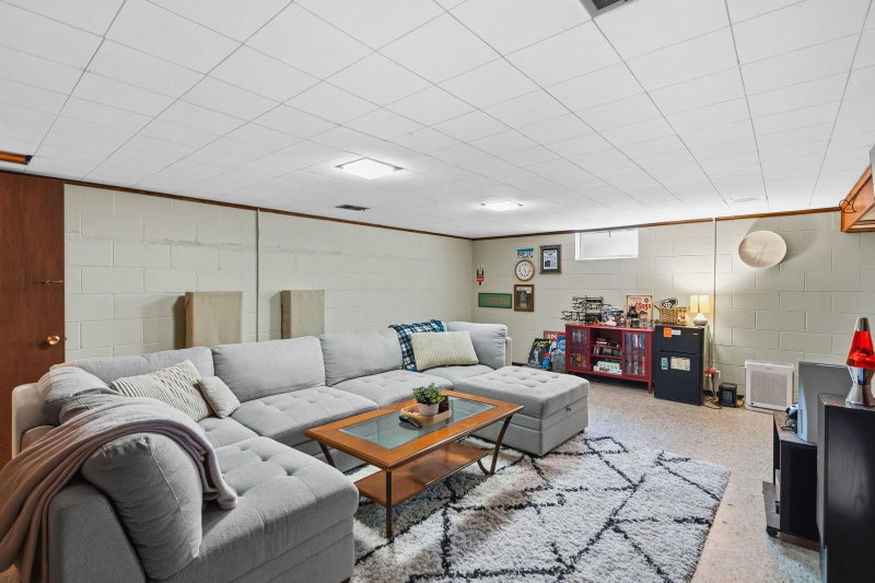 2245 Beam Avenue - Photo 38