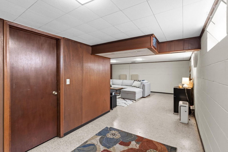 2245 Beam Avenue - Photo 39