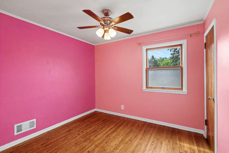 2842 Lexington Avenue S - Photo 16