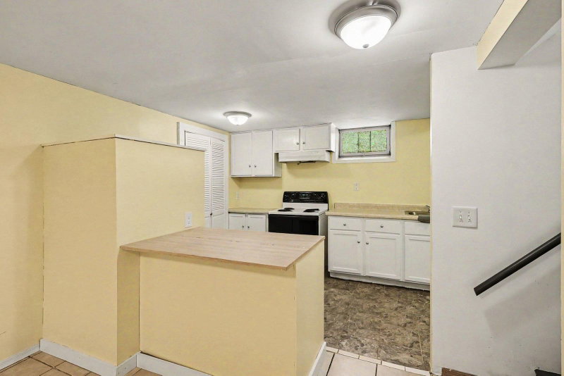 2842 Lexington Avenue S - Photo 20