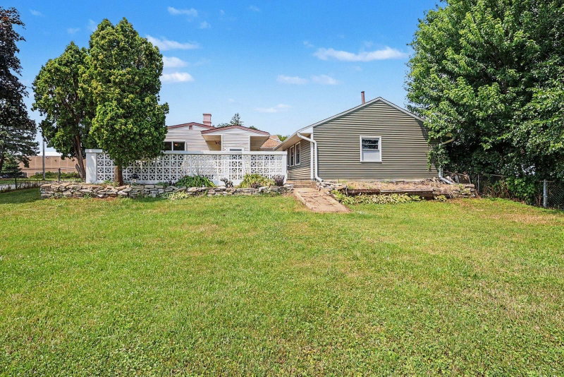 2842 Lexington Avenue S - Photo 34