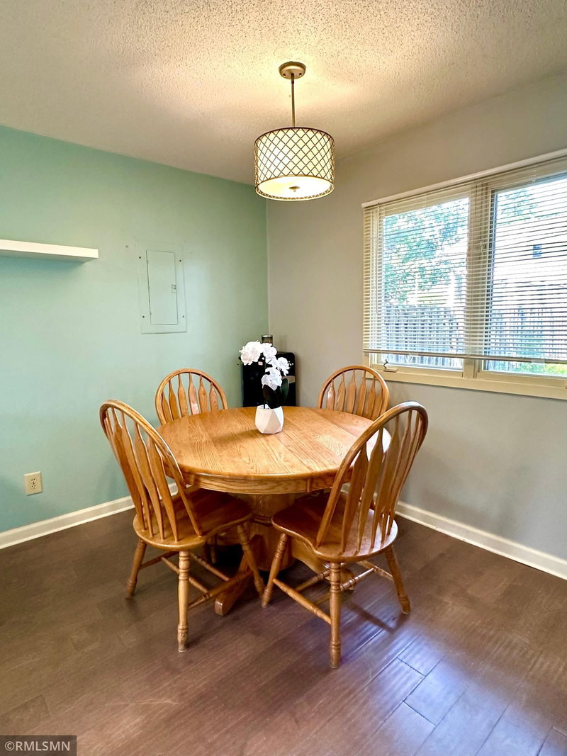 5011 Vera Cruz Avenue N - Photo 13