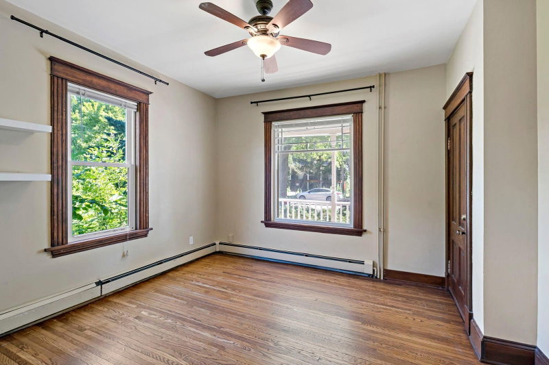 2832 27th Avenue S - Photo 3