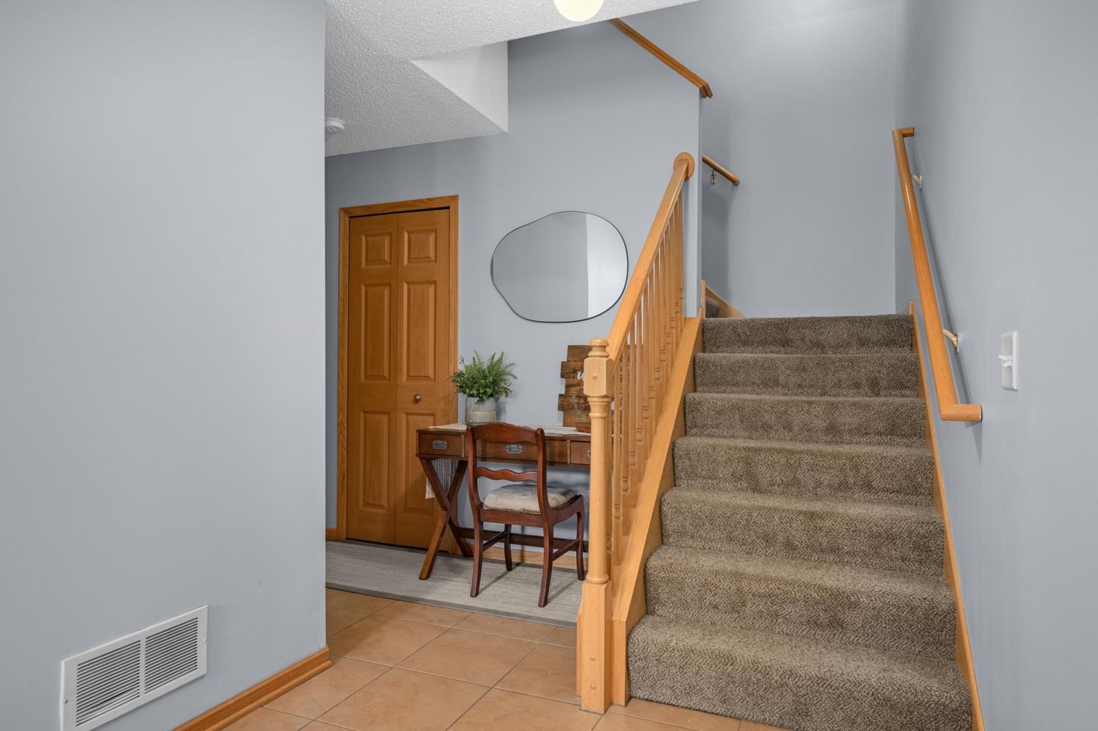 6801 Pine Crest Trail S