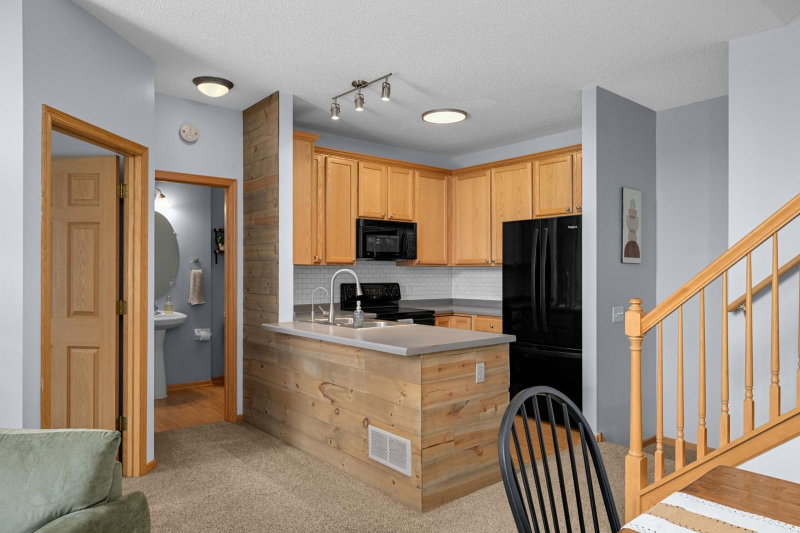 6801 Pine Crest Trail S - Photo 6