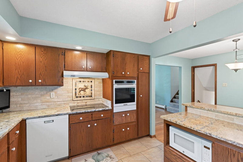 10704 Prescott Court - Photo 13