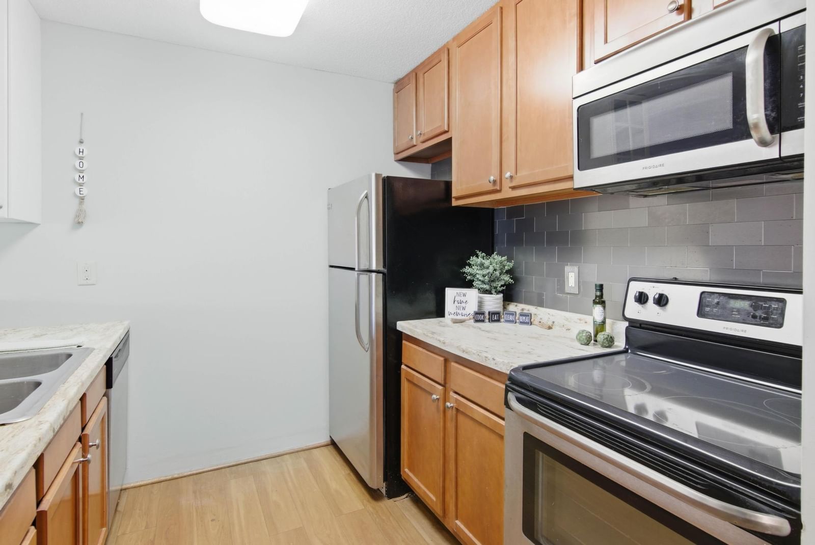 2800 Hamline Avenue N #347