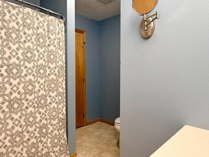 2110 Darling Avenue E - Photo 14