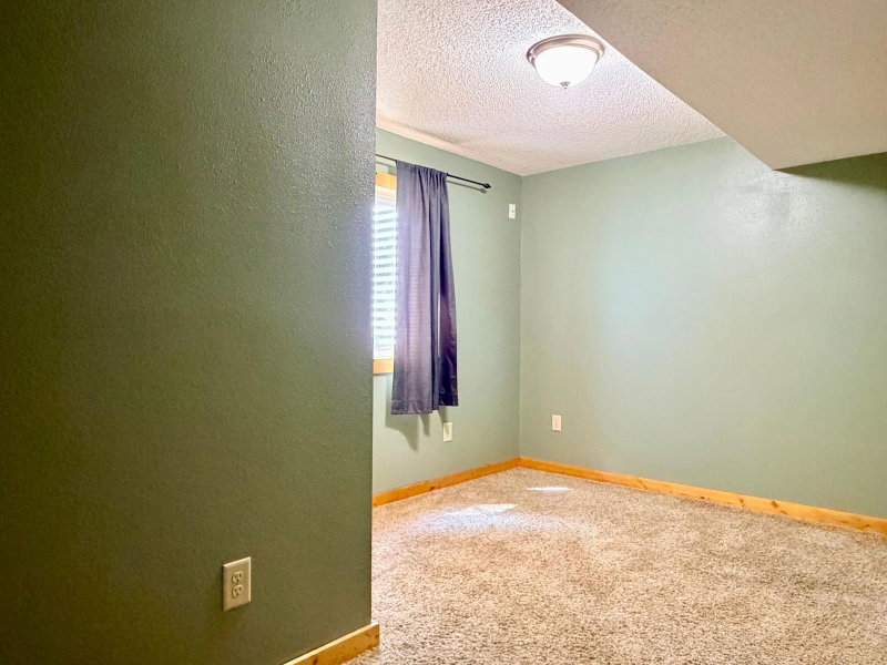 2110 Darling Avenue E - Photo 19