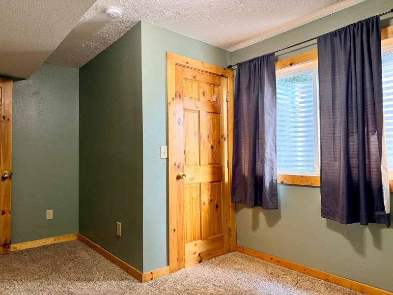 2110 Darling Avenue E - Photo 20
