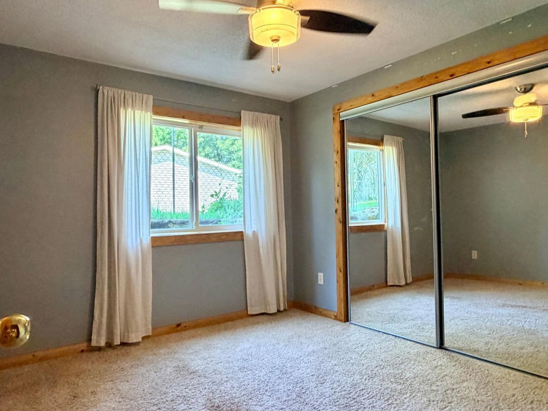 2110 Darling Avenue E - Photo 22