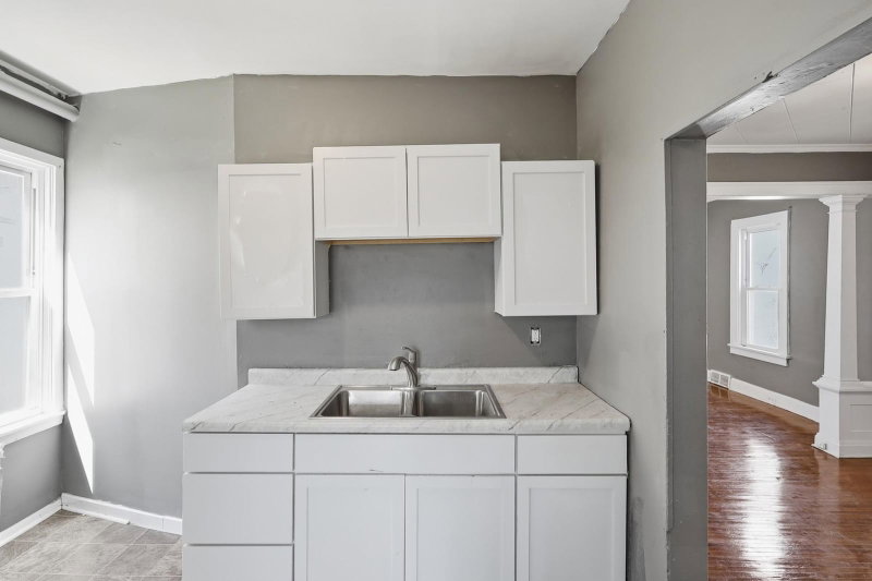324 Van Buren Avenue - Photo 13