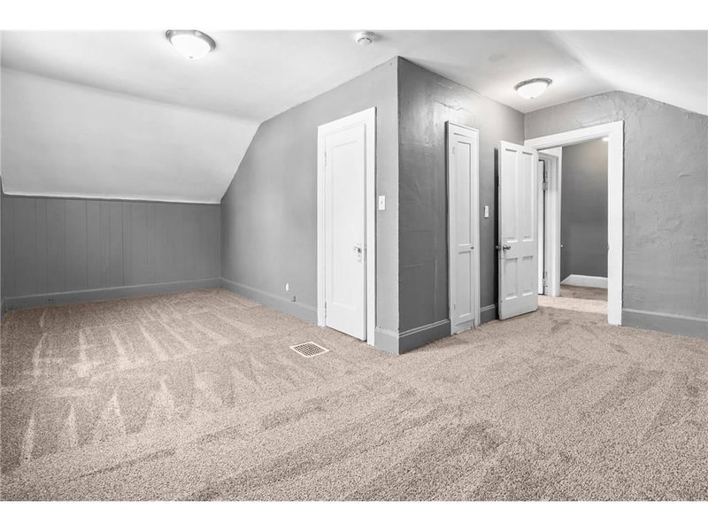 324 Van Buren Avenue - Photo 16