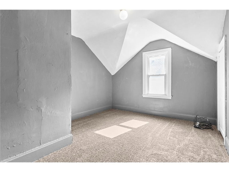 324 Van Buren Avenue - Photo 19