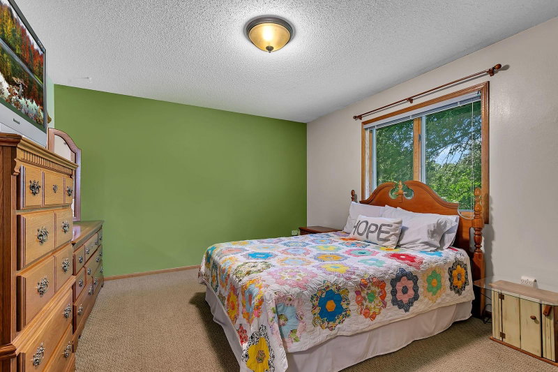 416 13th Street N - Photo 14
