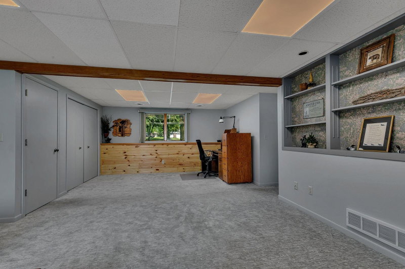 416 13th Street N - Photo 21
