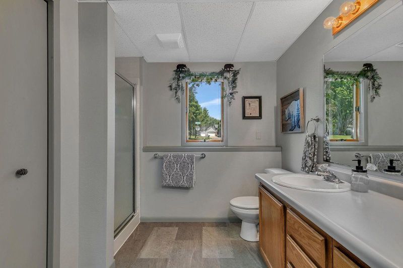 416 13th Street N - Photo 25