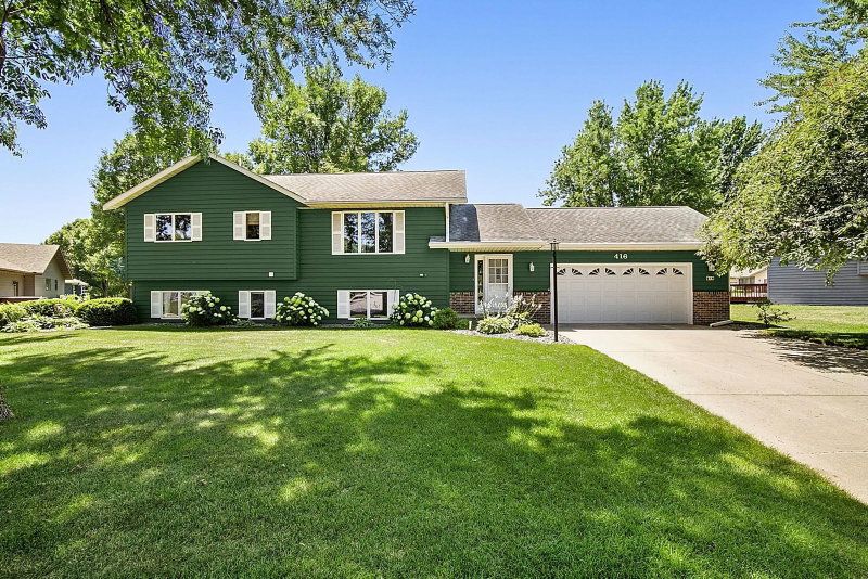 416 13th Street N - Photo 27