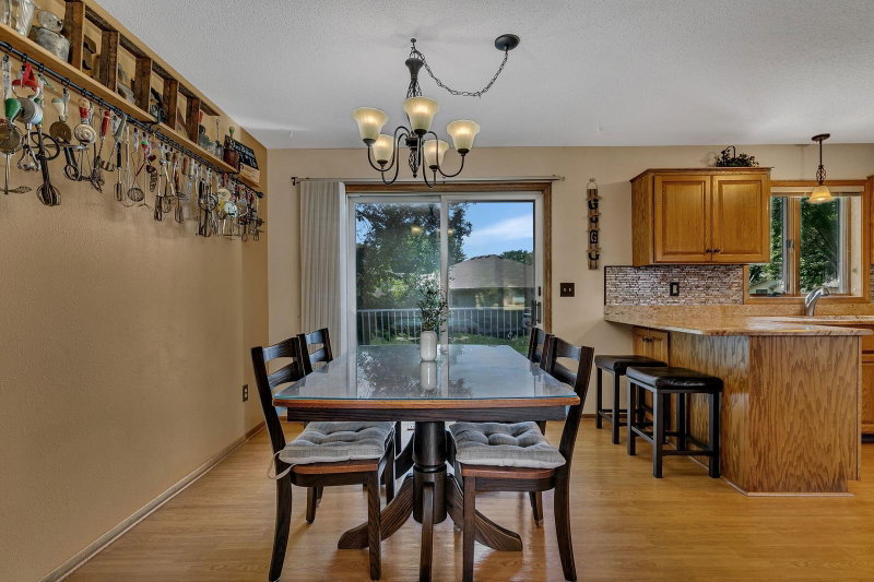 416 13th Street N - Photo 9