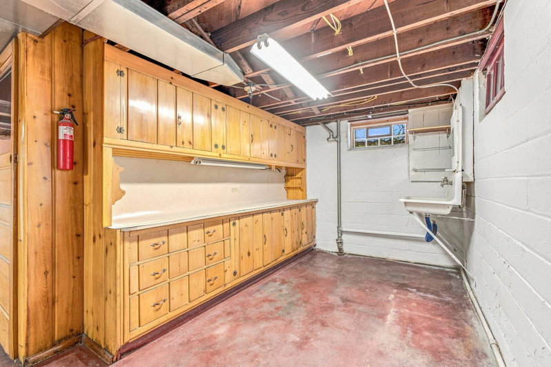 615 12th Avenue NW - Photo 30