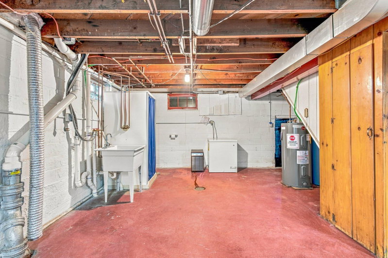 615 12th Avenue NW - Photo 31