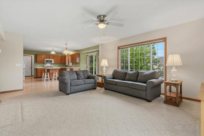 931 Sterling Street S - Photo 12