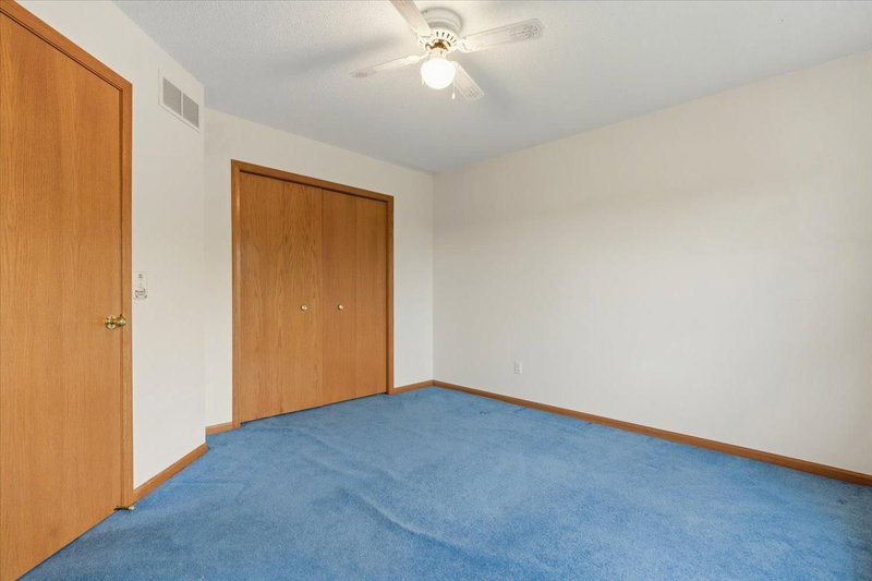 931 Sterling Street S - Photo 28