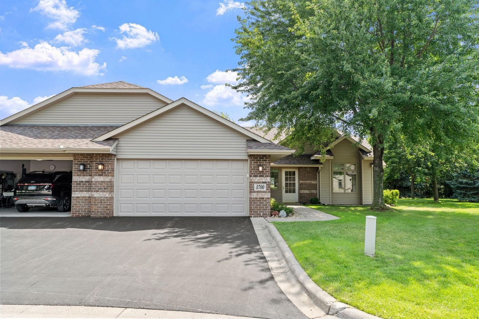 3700 Ladyslipper Lane N