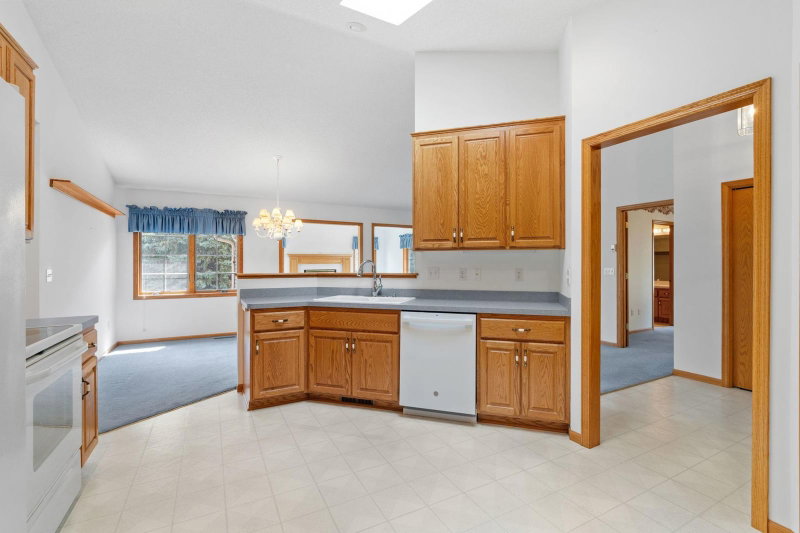 3700 Ladyslipper Lane N - Photo 16