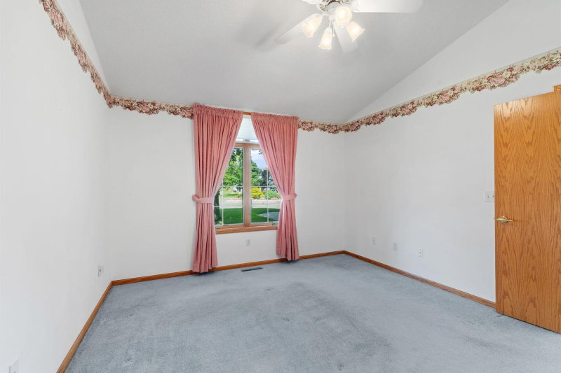 3700 Ladyslipper Lane N - Photo 20
