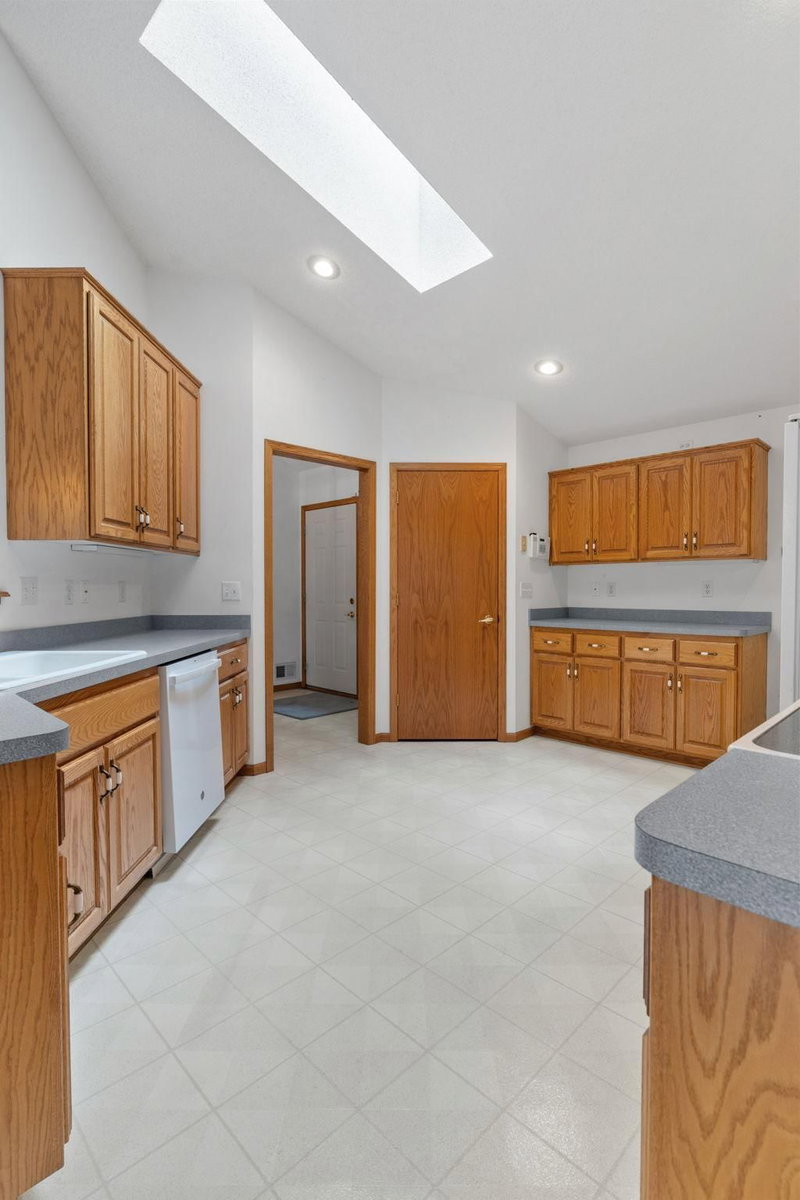 3700 Ladyslipper Lane N - Photo 27