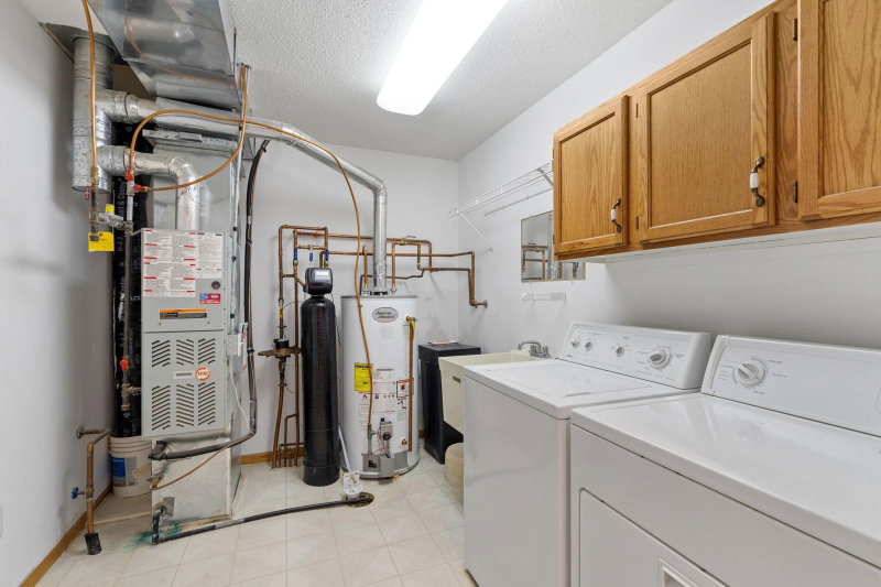 3700 Ladyslipper Lane N - Photo 33