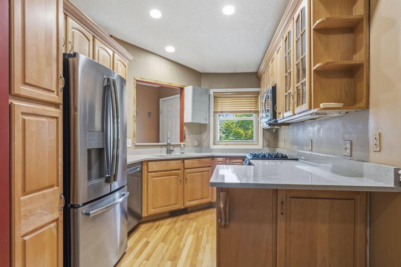 901 Oakwood Heights Circle #7 - Photo 8