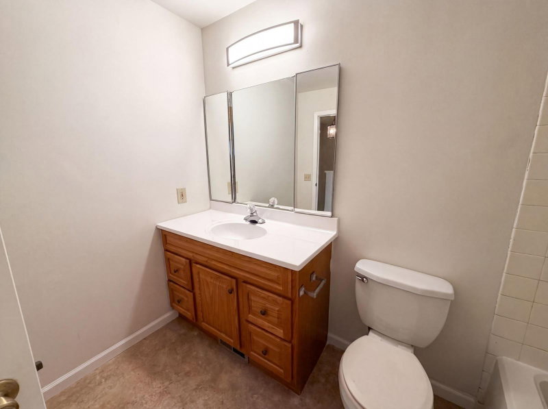 201 Bridlewood Drive - Photo 16