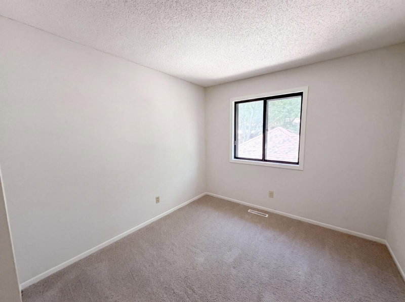 201 Bridlewood Drive - Photo 18