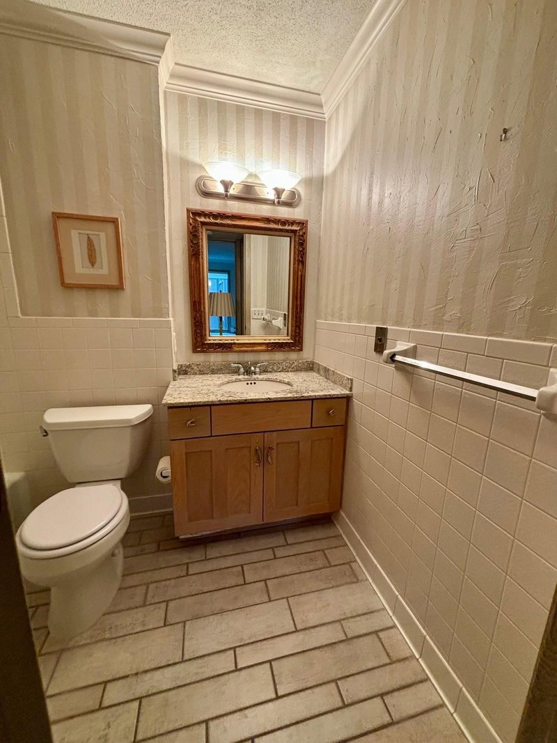 6075 Lincoln Drive #201 - Photo 18