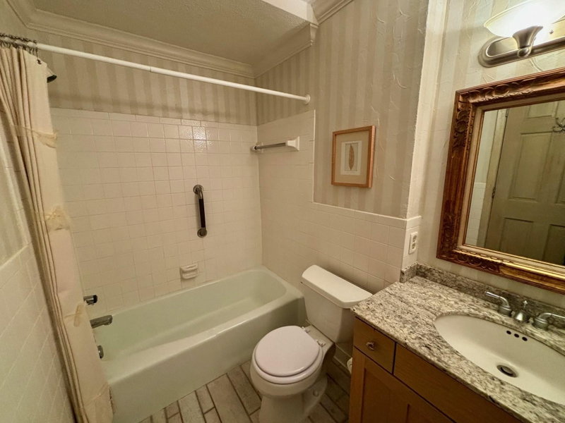 6075 Lincoln Drive #201 - Photo 19