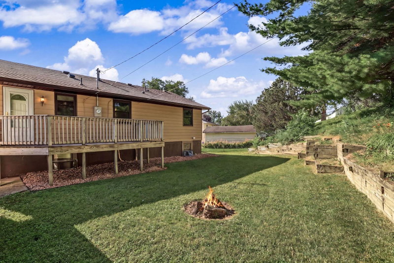 606 Grospoint Lane N - Photo 29