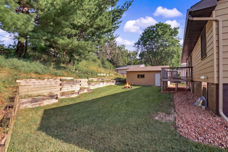 606 Grospoint Lane N - Photo 31