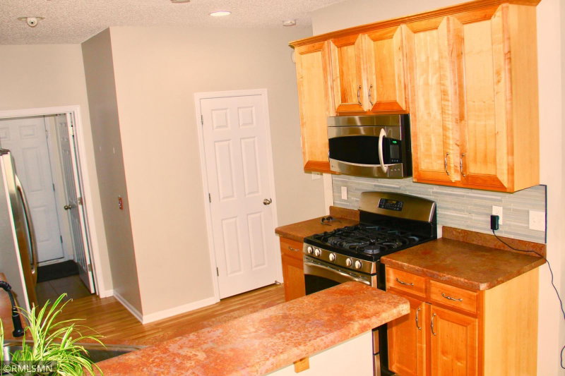 333 Naegele Avenue - Photo 11